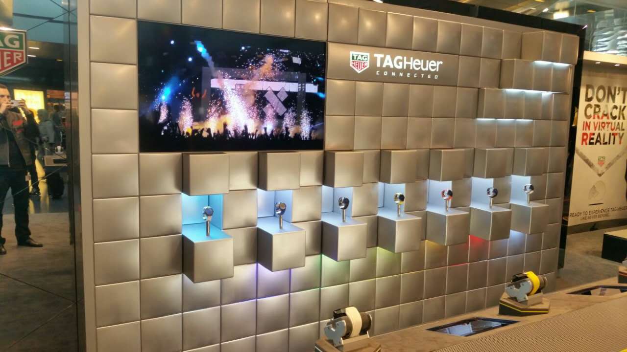 英士達(dá)機(jī)電為TAG Heure's產(chǎn)品展示臺提供解決方案