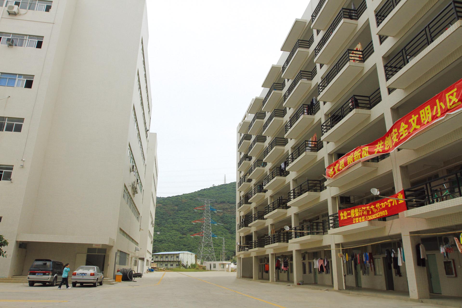 熱烈慶祝英士達機電喬遷新址 熱烈慶祝英士達機電喬遷新址